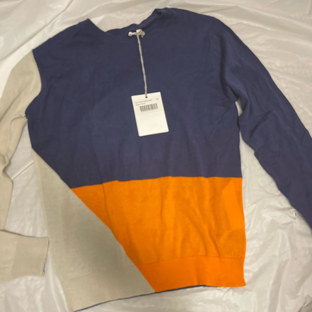 Multi color sweater long sleeve